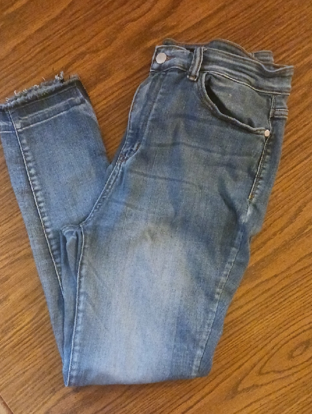Judy Blues Size 15/32 Skinny Fit